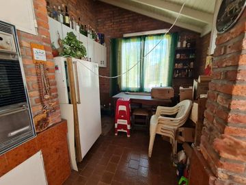 Chalet en venta en Wilde Centro