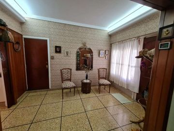 Chalet en venta en Wilde Centro