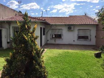 Chalet en venta en Ituzaingo Norte