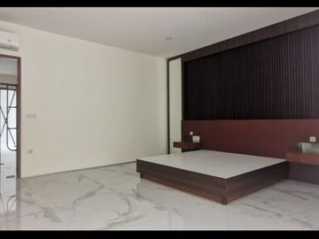 DIJUAL CEPAT Sutera Palma Rumah Cantik 2 Lantai di Alam Sutera