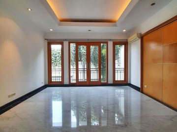 DIJUAL RUMAH MEWAH at Jl PRAPANCA, KEBAYORAN BARU (JARANG ADA)