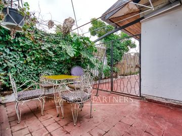 Casa con gran terreno en La Reina