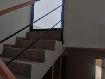 Casa en Venta en Pedregal de Schoenstatt, Diseño Premium, 4 Recamras, 3.5 Baños