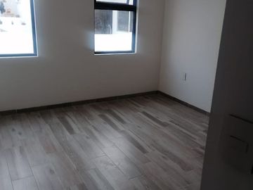 Casa en Venta en Pedregal de Schoenstatt, Diseño Premium, 4 Recamras, 3.5 Baños