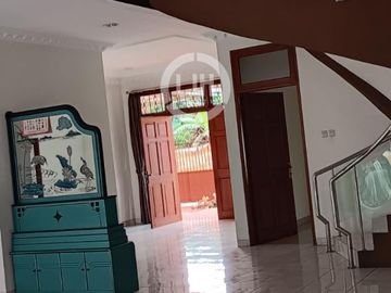 Rumah Cantik Lingkungan Nyaman di Kayu Putih Timur Pulo Gadung Jakarta Timur