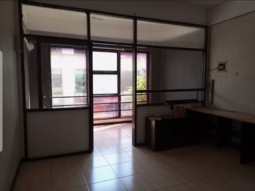 Di Jual Ruko 3,5 lantai di Plaza Segi 8 Siap Pakai