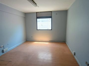 Oficina en arriendo Sector Santo Domingo