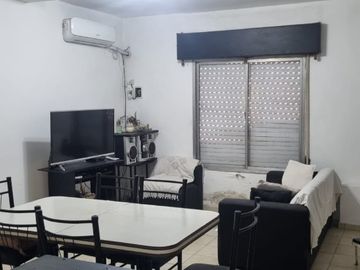 Departamento Tipo Casa en venta en Lanus Oeste