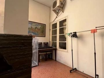 Rumah Minimalis 2 Lantai di Kebonsari Regency Daerah Jambangan