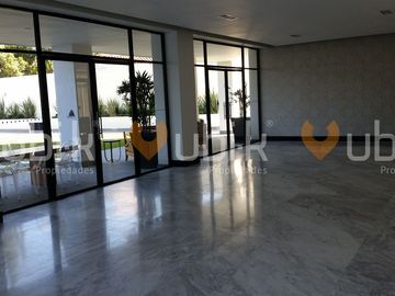TORRE TRIBECA - DEPARTAMENTO DE LUJO CERCA UAG Y ANDARES
