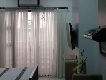Fully Furnished Studio Condominium in Cebu Business Park