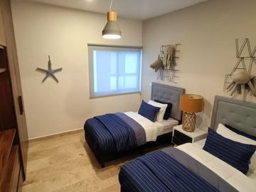 Casa de Lujo en Residencial Arbolada con Alberca