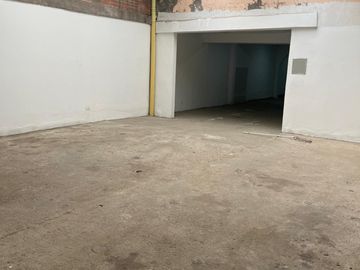 bodega en arriendo en las ferias occidental. Cod A7138701