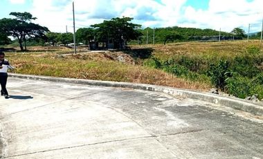 Overlooking 101 SQM Lot for Sale in Aspen Heights Consolacion Cebu with Mountain View