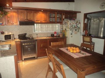 Casa En Venta Chilavert 1000. Lote Terreno 678 M2 Ituzaingo