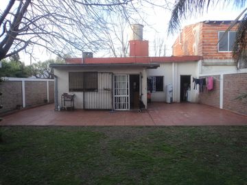 Casa En Venta Chilavert 1000. Lote Terreno 678 M2 Ituzaingo