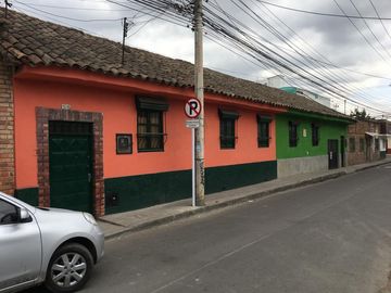 El lugar perfecto para tu negocio - casa comercial en venta - Funza Cundinamarca.. Cod V6840