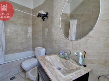 Córdoba y Laprida - 2 amb - Venta - Muy Luminoso