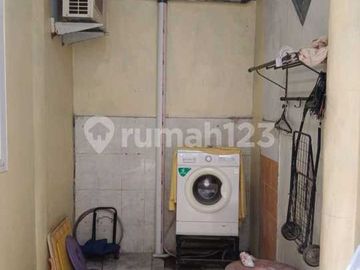 Dijual Rumah Siap Huni di Jl. Adiyaksa Tangerang