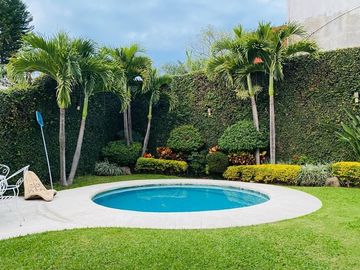 Casa Sola en Lomas de La Selva, Cuernavaca, Morelos CAEN-891-Cs