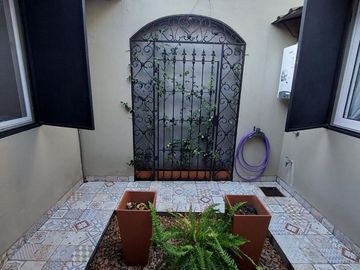 Casa en venta de 3 dormitorios en Parque Leloir