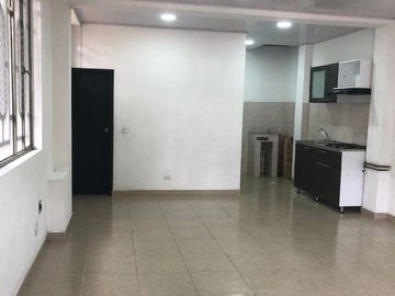 SE VENDE EDIFICIO RENTABLE Y  ESQUINERO DE 5 PISOS  B/ UNIR II BOGOTA COLOMBIA