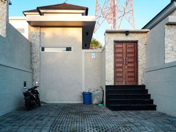 VILLA SECOND KONDISI BAGUS SHM DI JIMBARAN BALI