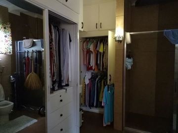 Spacious Corner Lot House and Lot for Sale in Hensonville An