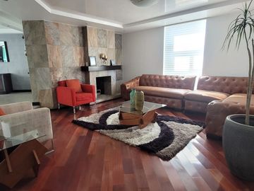 Se vende casa con Alberca en el Club de Golf, Pachuca, Hidalgo.