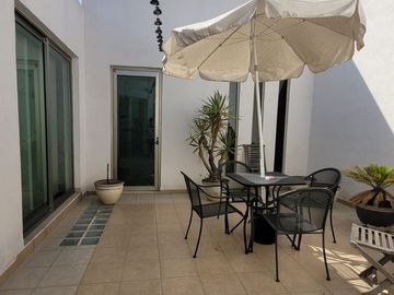 Se vende casa con Alberca en el Club de Golf, Pachuca, Hidalgo.
