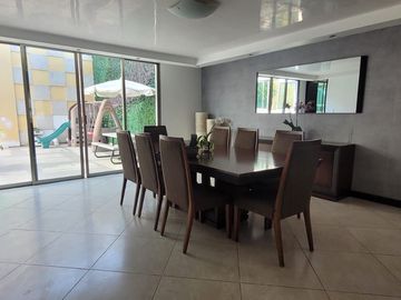 Se vende casa con Alberca en el Club de Golf, Pachuca, Hidalgo.