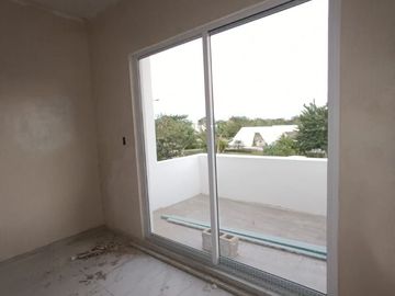 VENTA CASA EN PRIVADA RESIDENCIAL, KIKTEIL, MÉRIDA, YUCATAN