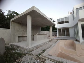 VENTA CASA EN PRIVADA RESIDENCIAL, KIKTEIL, MÉRIDA, YUCATAN