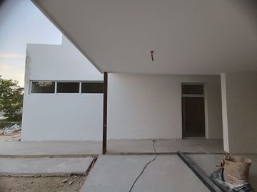 VENTA CASA EN PRIVADA RESIDENCIAL, KIKTEIL, MÉRIDA, YUCATAN
