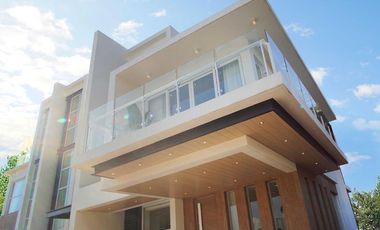 Modern Townhouse for Sale in New Manila QC near Tomas Morato