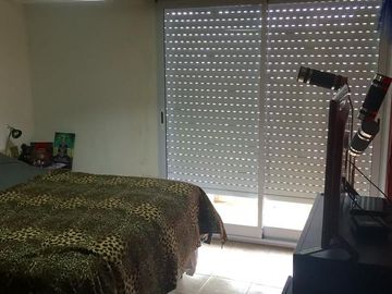 PH EN PLANTA ALTA con Galpon de 130 m2 en Planta baja