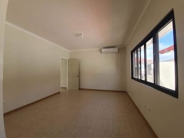 Brand New 2-Storey House and Lot with swimming pool for SALE in Hensonville Angeles City near Clark