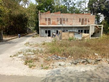 Dilingkungan aman dan nyaman Tanah dijual Utara Ponpes Pandanaran