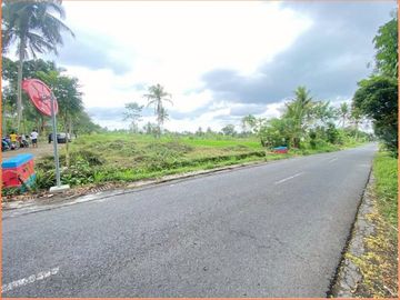 Tepi Jalan Raya, Utara Kampus UII Jogja: Bisa Cicil 12X