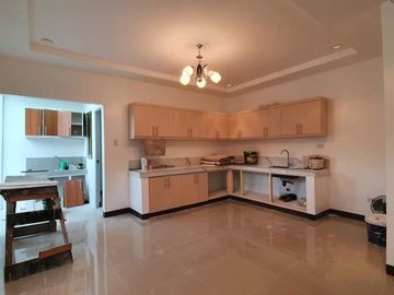 For Sale duplex hOuse in Vista Verde Cainta