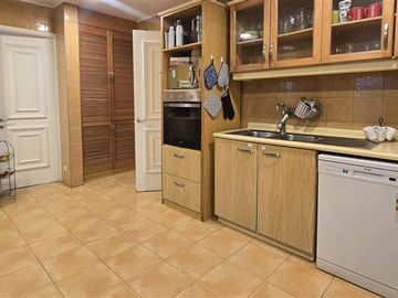 Casa en venta de 6 dorm. en Puerto Varas
