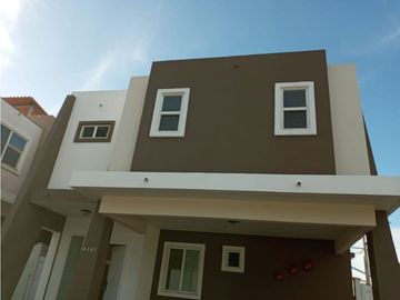 SE VENDE CASA EN BRISAS DEL GOLF EN $210,000 AM