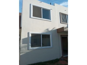 SE VENDE CASA EN BRISAS DEL GOLF EN $210,000 AM