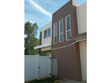 SE VENDE CASA EN BRISAS DEL GOLF EN $210,000 AM