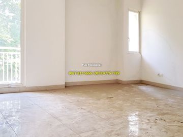 JUAL/SEWA TOWNHOUSE SHERWOOD GARDEN RESIDENCE KELAPA GADING UNIT BARU (AA)