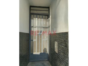 🏡 Venta De Casa + 2 Departamentos En Proyección En Monsefú