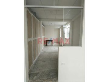 🏡 Venta De Casa + 2 Departamentos En Proyección En Monsefú