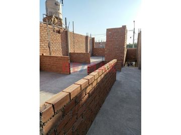 🏡 Venta De Casa + 2 Departamentos En Proyección En Monsefú