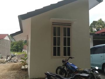 Dalam Lingkungan Bebas Banjir Rumah dijual 800 meter dari EXIT TOL Jogja-Klaten