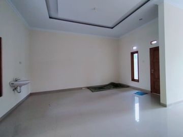 Rumah Siap Huni, 2 Unit di Klidon